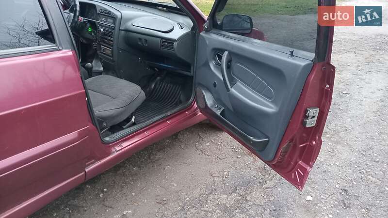 Седан ВАЗ / Lada 2115 Samara 2004 в Прилуках фото 10 Седан ВАЗ / Lada 2115 Samara 2004 в Прилуках