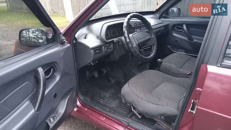 Седан ВАЗ / Lada 2115 Samara 2004 в Прилуках фото 8 Седан ВАЗ / Lada 2115 Samara 2004 в Прилуках