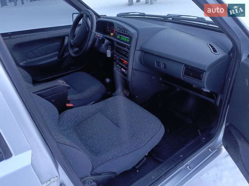 Седан ВАЗ / Lada 2115 Samara 2008 в Путивле