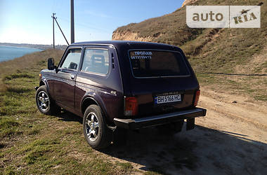 Внедорожник / Кроссовер ВАЗ / Lada 2121 Нива 2001 в Одессе