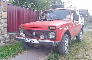 Внедорожник / Кроссовер ВАЗ / Lada 2121 Нива 1990 в Олевске