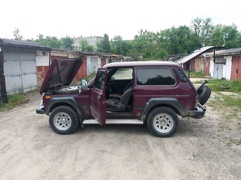 Позашляховик / Кросовер ВАЗ / Lada 2121 Нива 2003 в Львові