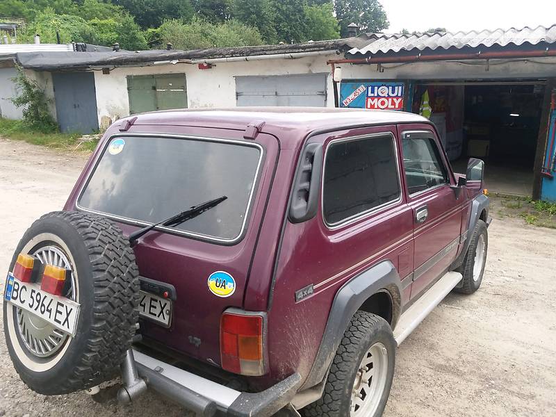 Позашляховик / Кросовер ВАЗ / Lada 2121 Нива 2003 в Львові