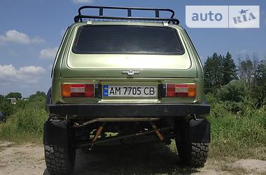 Хэтчбек ВАЗ / Lada 2121 Нива 1989 в Звягеле