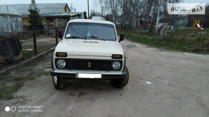 Внедорожник / Кроссовер ВАЗ / Lada 2121 Нива 1996 в Владимир-Волынском