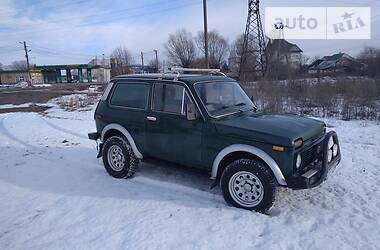 Позашляховик / Кросовер ВАЗ / Lada 2121 Нива 1985 в Чернівцях