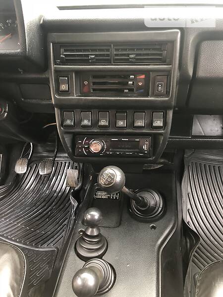 Позашляховик / Кросовер ВАЗ / Lada 2121 Нива 2008 в Сваляві