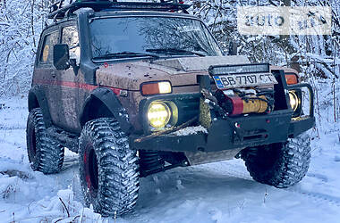 Внедорожник / Кроссовер ВАЗ / Lada 2121 Нива 1982 в Северодонецке