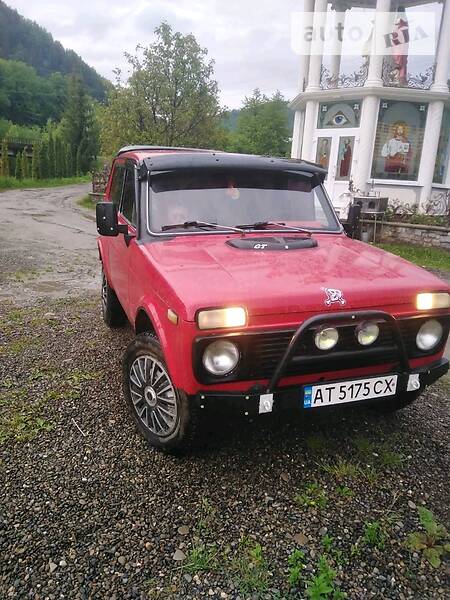 Внедорожник / Кроссовер ВАЗ / Lada 2121 Нива 1981 в Косове