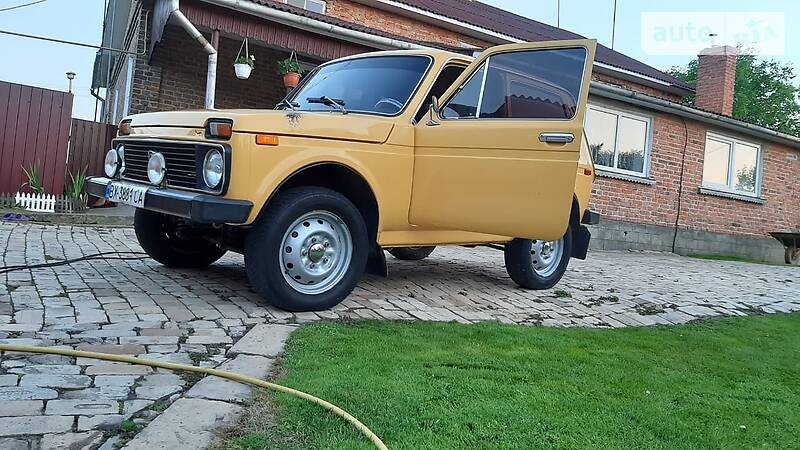Внедорожник / Кроссовер ВАЗ / Lada 2121 Нива 1982 в Шептицькому