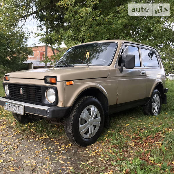 Внедорожник / Кроссовер ВАЗ / Lada 2121 Нива 1985 в Зборове