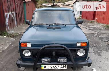 Хэтчбек ВАЗ / Lada 2121 Нива 2007 в Луцке