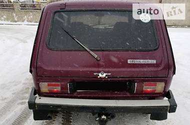 Хэтчбек ВАЗ / Lada 2121 Нива 1983 в Кременце