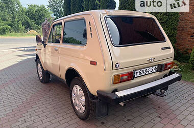 Внедорожник / Кроссовер ВАЗ / Lada 2121 Нива 1985 в Тячеве