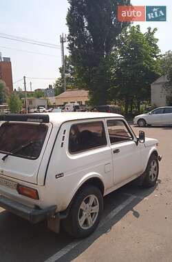 Внедорожник / Кроссовер ВАЗ / Lada 2121 Нива 1992 в Полтаве