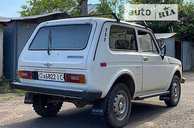 Внедорожник / Кроссовер ВАЗ / Lada 2121 Нива 1985 в Черновцах