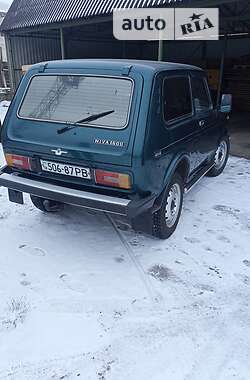 Хэтчбек ВАЗ / Lada 2121 Нива 1992 в Костополе