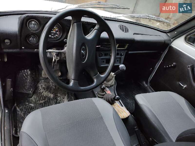 Універсал ВАЗ / Lada 2121 Нива 1986 в Рахові