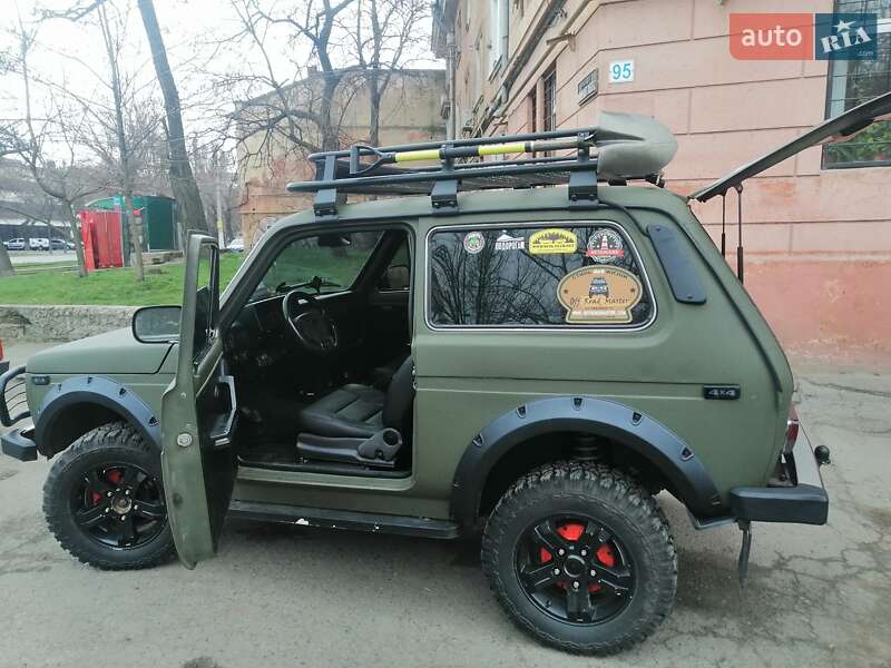 Седан ВАЗ / Lada 2121 Нива 1982 в Одессе фото 3 Седан ВАЗ / Lada 2121 Нива 1982 в Одессе