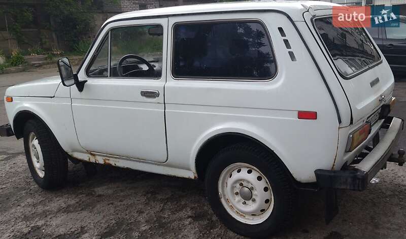Внедорожник / Кроссовер ВАЗ / Lada 2121 Нива 1983 в Запорожье