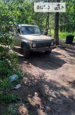 Внедорожник / Кроссовер ВАЗ / Lada 2121 Нива 1992 в Покровском