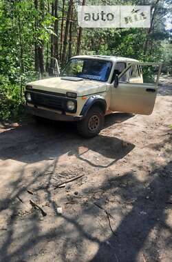 Внедорожник / Кроссовер ВАЗ / Lada 2121 Нива 1992 в Покровском