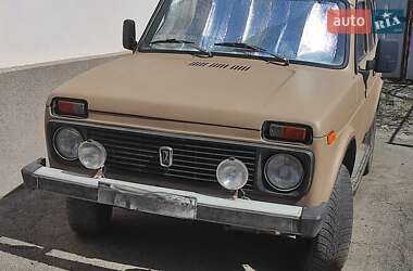 Позашляховик / Кросовер ВАЗ / Lada 2121 Нива 1983 в Павлограді