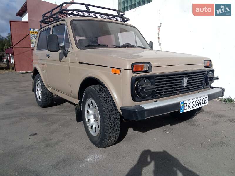 Внедорожник / Кроссовер ВАЗ / Lada 2121 Нива 1989 в Березному