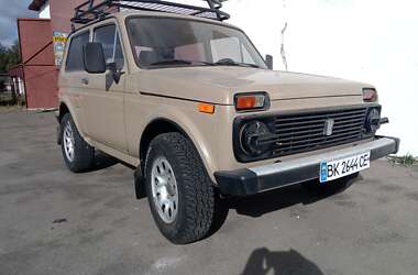 Позашляховик / Кросовер ВАЗ / Lada 2121 Нива 1989 в Березному