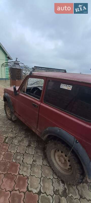 Внедорожник / Кроссовер ВАЗ / Lada 2121 Нива 1990 в Бучаче