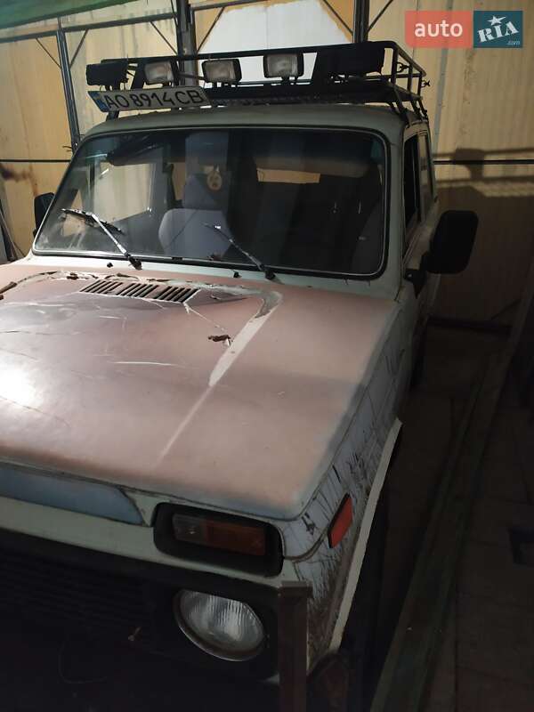 Позашляховик / Кросовер ВАЗ / Lada 2121 Нива 1992 в Іршаві