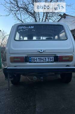 Позашляховик / Кросовер ВАЗ / Lada 2121 Нива 1986 в Березівці