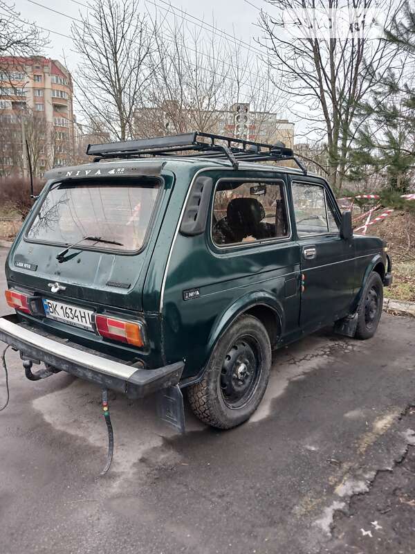 Позашляховик / Кросовер ВАЗ / Lada 2121 Нива 1986 в Рівному