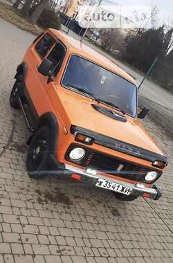 Позашляховик / Кросовер ВАЗ / Lada 2121 Нива 1982 в Долині