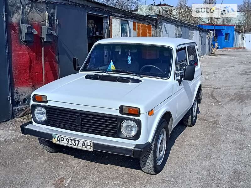 Позашляховик / Кросовер ВАЗ / Lada 2121 Нива 1982 в Запоріжжі