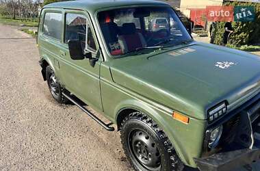 Позашляховик / Кросовер ВАЗ / Lada 2121 Нива 1982 в Снігурівці