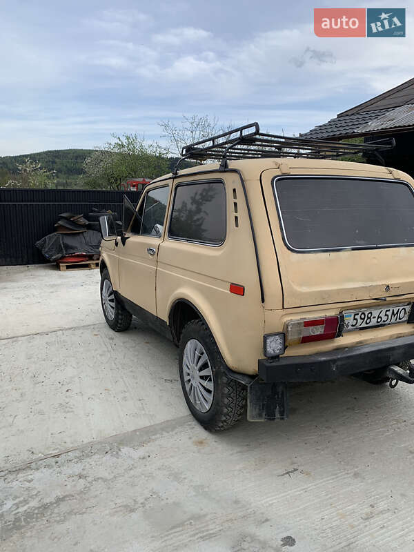 Позашляховик / Кросовер ВАЗ / Lada 2121 Нива 1989 в Івано-Франківську
