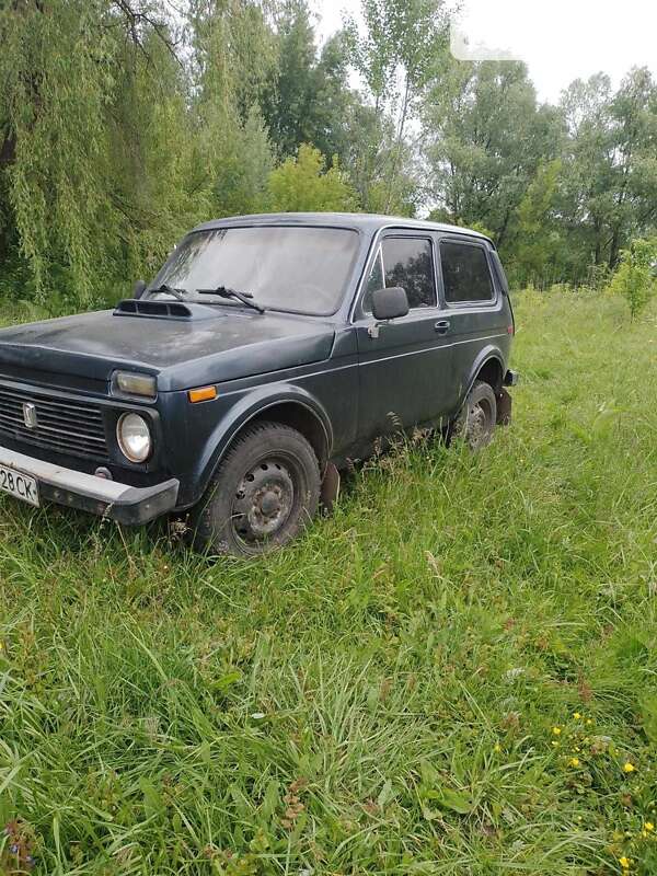 Внедорожник / Кроссовер ВАЗ / Lada 2121 Нива 1982 в Хороле