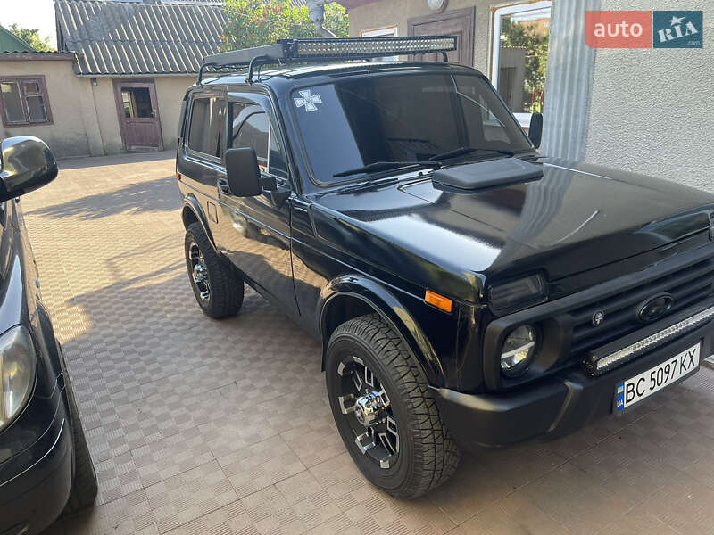 Позашляховик / Кросовер ВАЗ / Lada 2121 Нива 1985 в Одесі