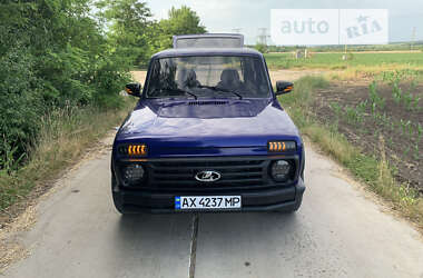 Внедорожник / Кроссовер ВАЗ / Lada 2121 Нива 1981 в Чугуеве