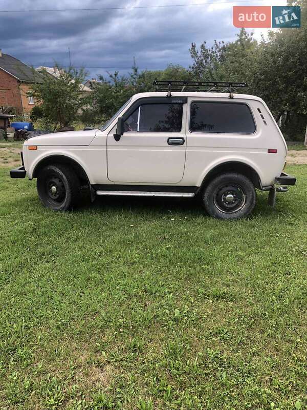 Внедорожник / Кроссовер ВАЗ / Lada 2121 Нива 1986 в Николаеве