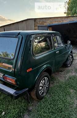 Внедорожник / Кроссовер ВАЗ / Lada 2121 Нива 1994 в Врадиевке