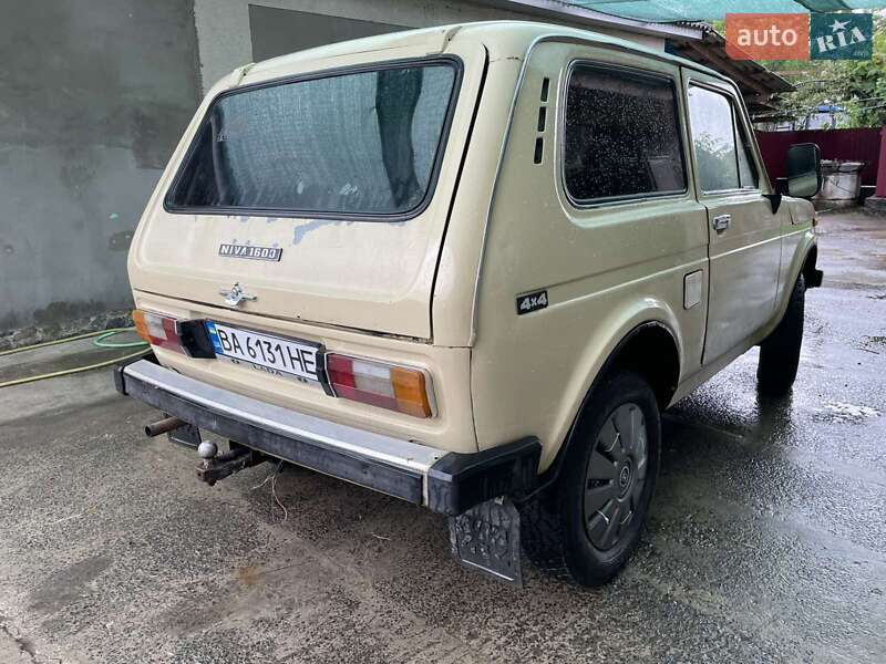 Позашляховик / Кросовер ВАЗ / Lada 2121 Нива 1981 в Дніпрі
