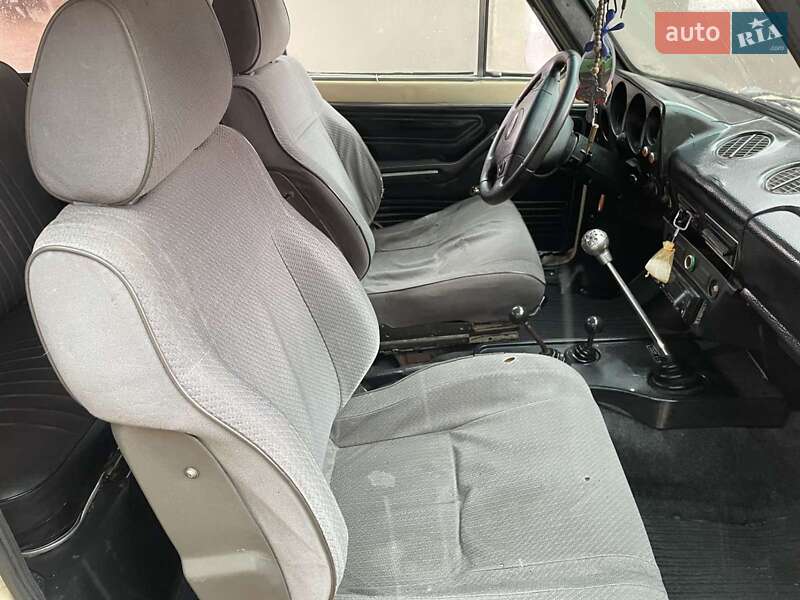 Позашляховик / Кросовер ВАЗ / Lada 2121 Нива 1981 в Дніпрі