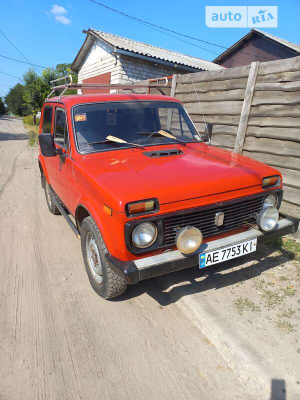 Позашляховик / Кросовер ВАЗ / Lada 2121 Нива 1985 в Дніпрі