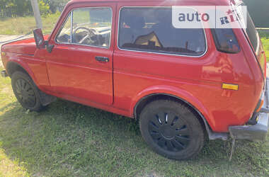 Позашляховик / Кросовер ВАЗ / Lada 2121 Нива 1992 в Нетішині