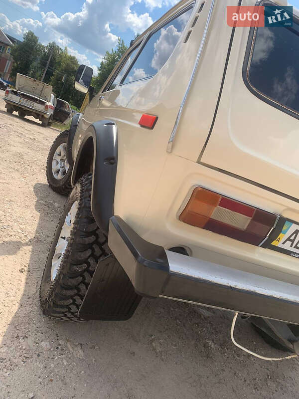 Внедорожник / Кроссовер ВАЗ / Lada 2121 Нива 1988 в Могилев-Подольске фото 6 Внедорожник / Кроссовер ВАЗ / Lada 2121 Нива 1988 в Могилев-Подольске