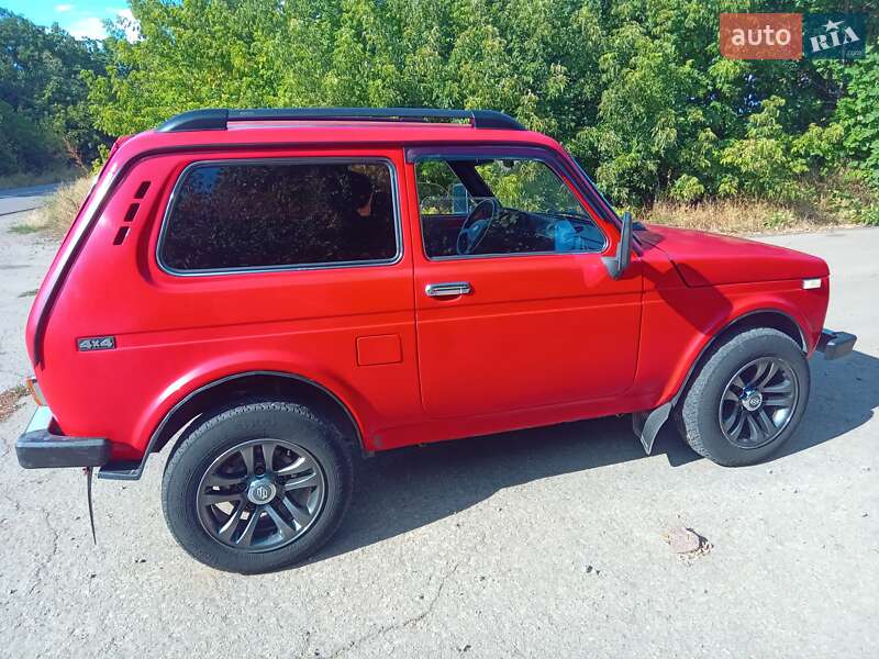 Внедорожник / Кроссовер ВАЗ / Lada 2121 Нива 1989 в Вознесенске