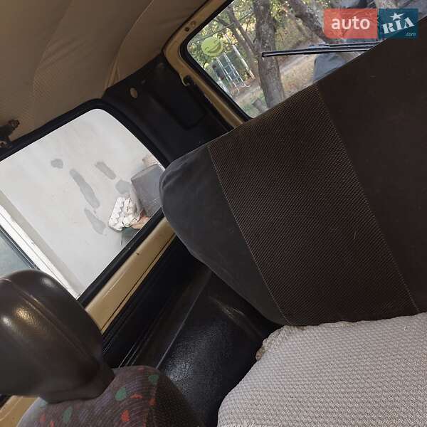 Позашляховик / Кросовер ВАЗ / Lada 2121 Нива 1989 в Рогані