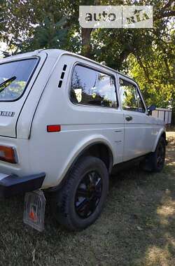 Позашляховик / Кросовер ВАЗ / Lada 2121 Нива 1990 в Черкасах